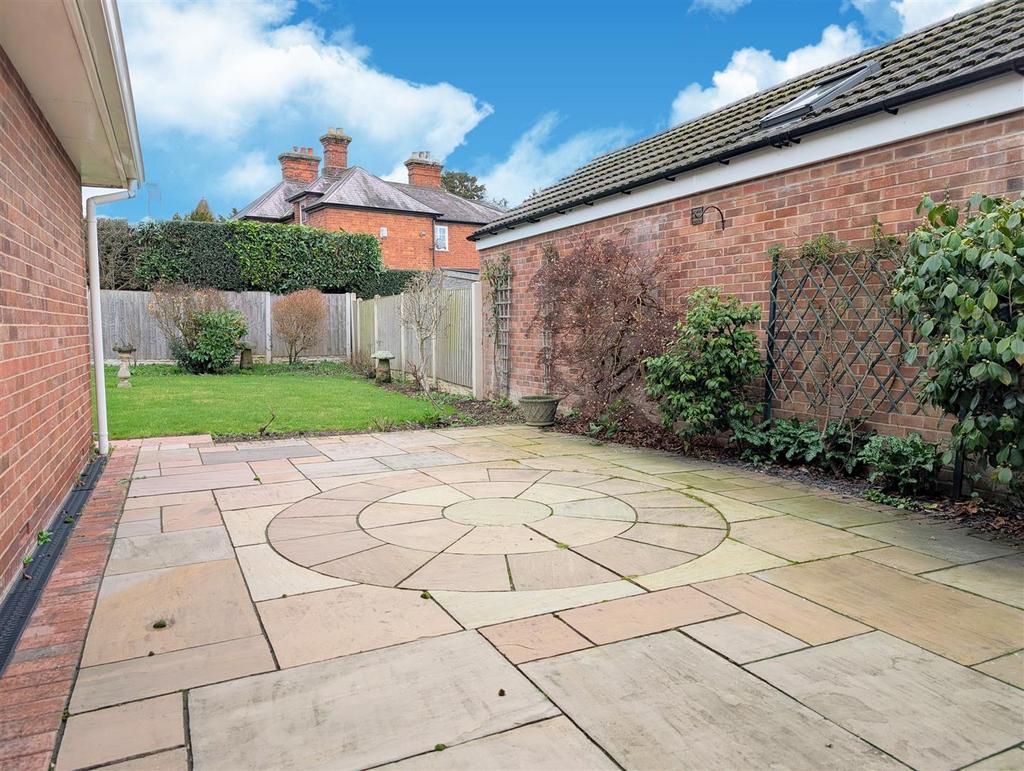 Garden 4.jpg