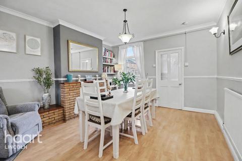 2 bedroom terraced house for sale, Colegrave Street, Lincoln