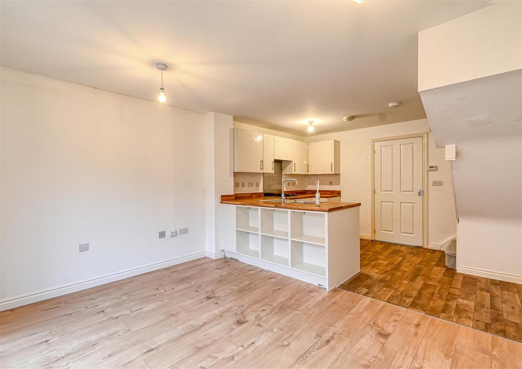 7 Hitchens Way-5.jpg