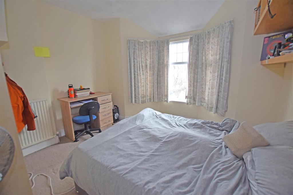 Bedroom3.jpg