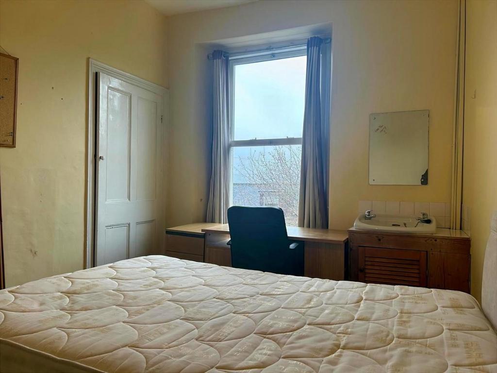 Beau room .....JPG