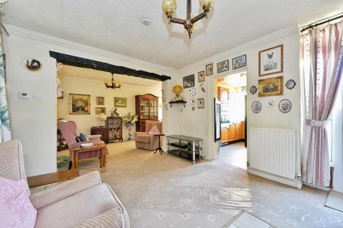 3 bedroom semi-detached house for sale, Reresby Road, Whiston, Rotherham, South Yorkshire, S60