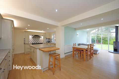 4 bedroom detached house for sale, Sutherland Drive, Westlands, Newcastle-under-Lyme, Staffordshire