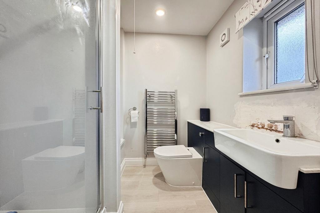 Ensuite