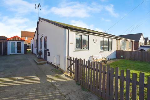 4 bedroom bungalow for sale, Linden Way, Selby YO8