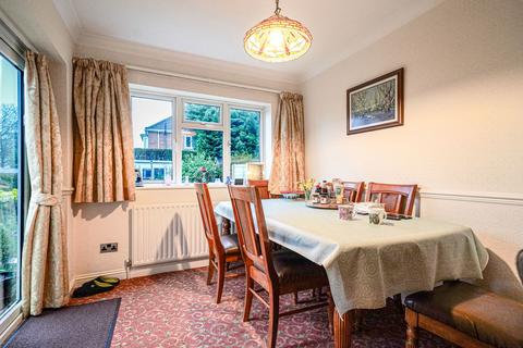 3 bedroom semi-detached house for sale, Pierce Avenue, Solihull