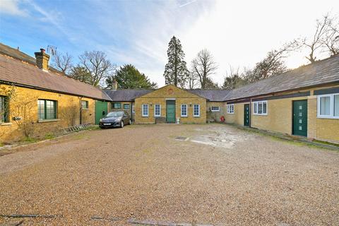 1 bedroom apartment to rent - Iver Grove, Wood Lane, Iver, Buckinghamshire, SL0