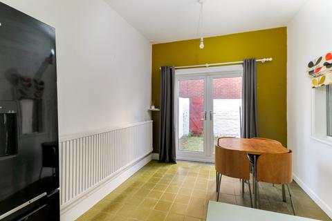 3 bedroom terraced house for sale, Wimbledon Park Road, Southsea
