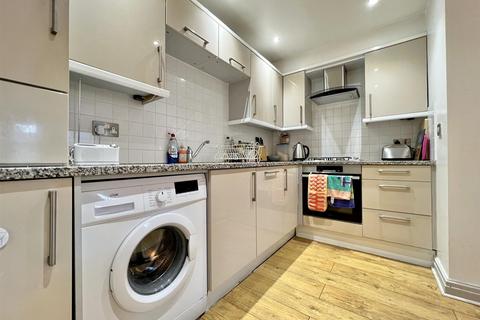 1 bedroom terraced house to rent, 2 Beech Tree mews, Psalter Lane, Sheffield, S11 8UX
