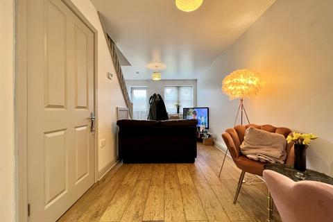1 bedroom terraced house to rent, 2 Beech Tree mews, Psalter Lane, Sheffield, S11 8UX
