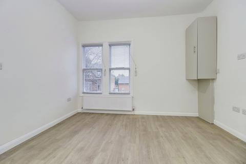 undefined, Fosse Road Central, Leicester, Leicestershire, LE3