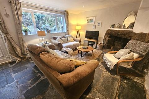 3 bedroom cottage for sale, Fore Street, Bere Alston, Yelverton