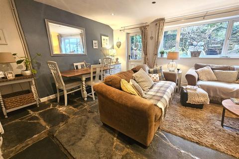3 bedroom cottage for sale, Fore Street, Bere Alston, Yelverton