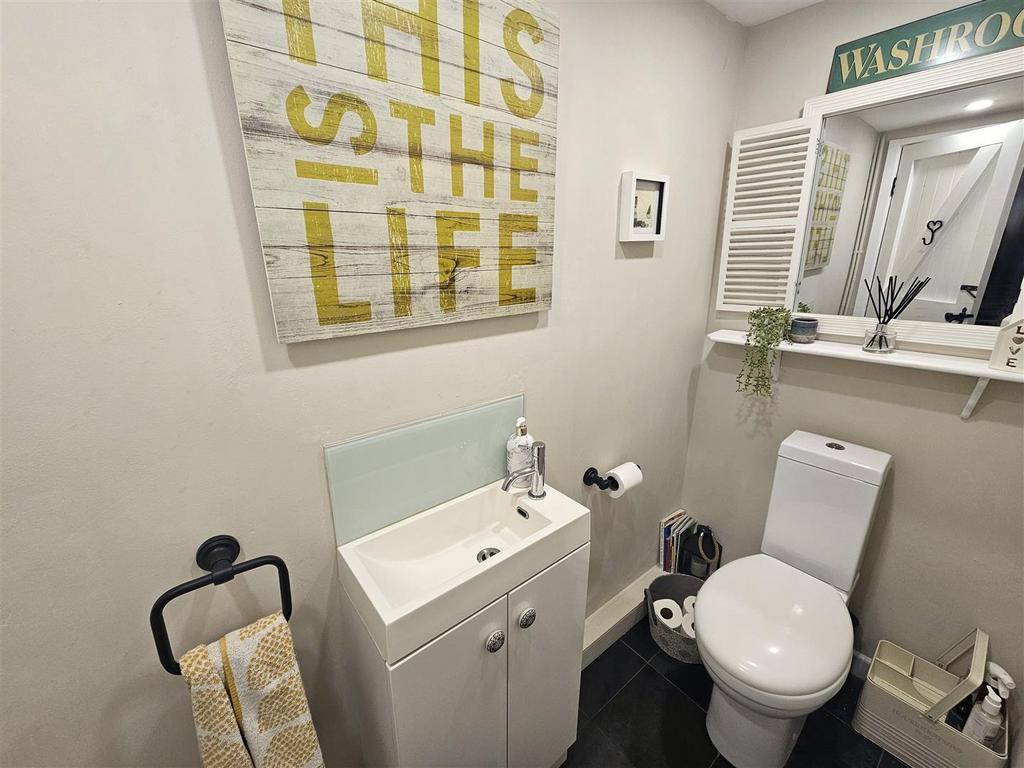 Cloakroom.jpg