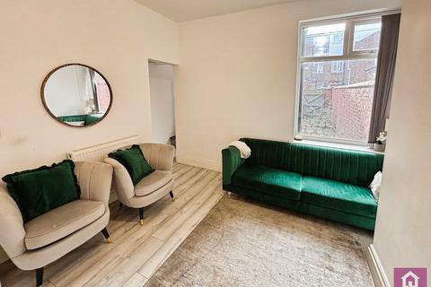 3 bedroom terraced house for sale, Gascoyne Street, Rusholme, Greater Manchester, M14