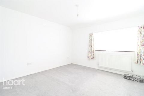 undefined, Usk Road, South ockendon