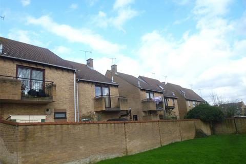 Maiden Place, Reading RG6