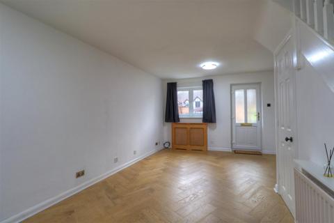 2 bedroom house to rent, River Way, Shipston-On-Stour