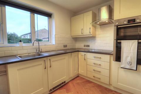 2 bedroom house to rent, River Way, Shipston-On-Stour