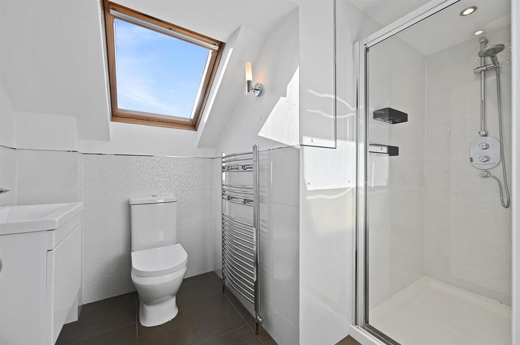 Ensuite.jpg