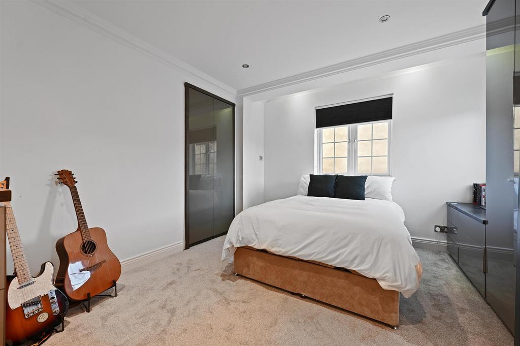 Bedroom 2.jpg