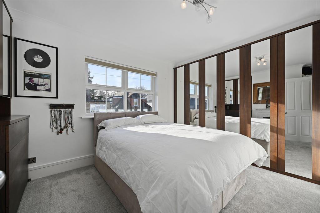 Bedroom 3.jpg