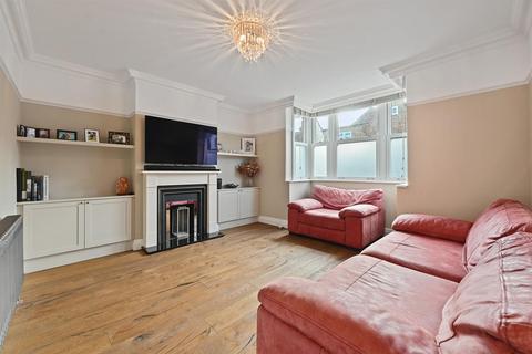 undefined, Orchard Grove, Chalfont St. Peter, SL9
