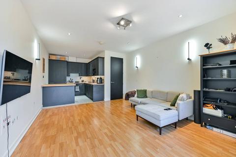 1 bedroom flat for sale, Melliss Avenue, Kew, Richmond, TW9