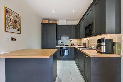 1 bedroom flat for sale, Melliss Avenue, Kew, Richmond, TW9