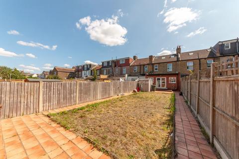 5 bedroom terraced house for sale, Wellesley Road, Ilford IG1