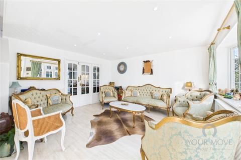3 bedroom detached house for sale, Sherwood Avenue, Kingsthorpe, Northamptonshire NN2