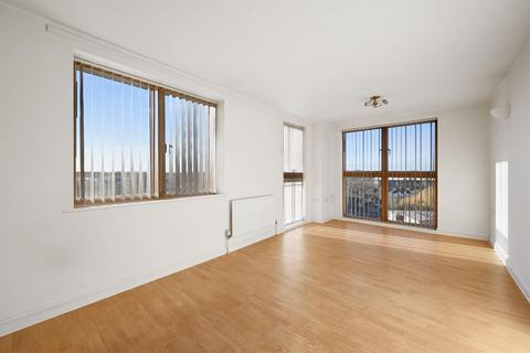 2 bedroom apartment for sale, Kilby Road, Stevenage, Hertfordshire SG1 2LU