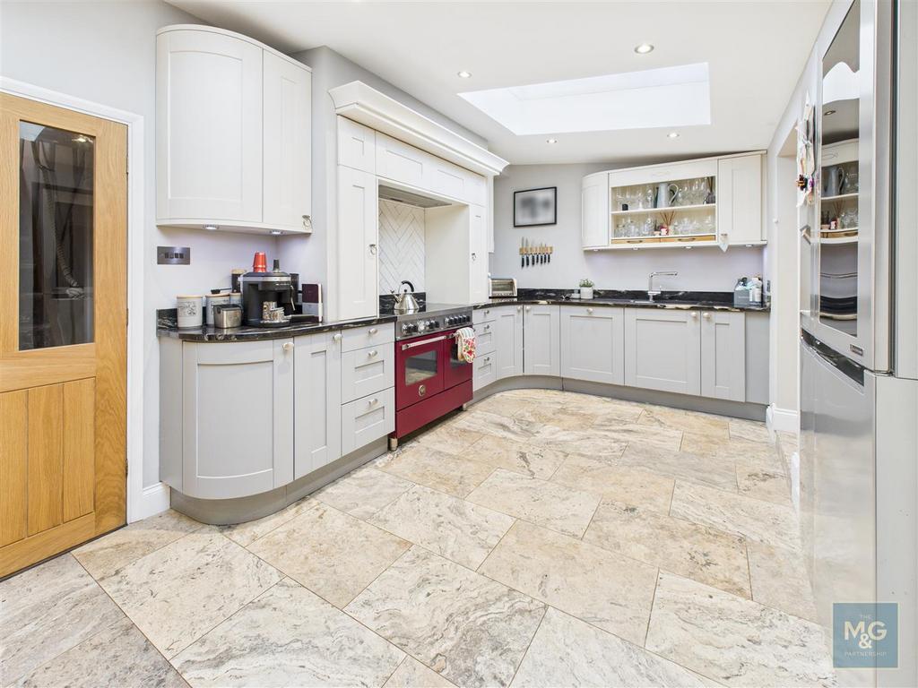 Kitchen/living area