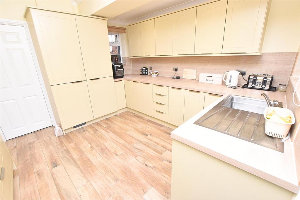 Kitchen diner