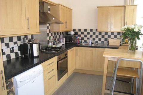 2 bedroom house to rent, Tenby Street, Birmingham, B1