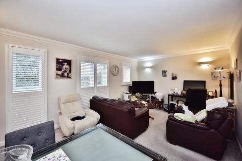 3 bedroom apartment for sale, Holland Road, Maidstone ME14