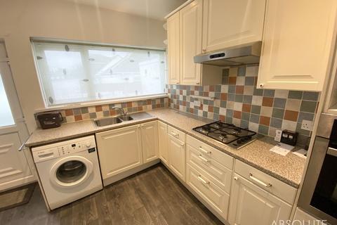 3 bedroom semi-detached house to rent, Cross Park, Brixham, TQ5