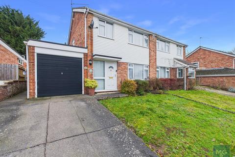 3 bedroom semi-detached house for sale, Maltward Avenue, Bury St. Edmunds IP33