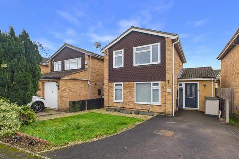 undefined, Saxon Close, Longlevens, Gloucester