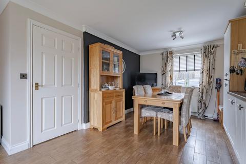5 bedroom detached house for sale, Rose Avenue, Costessey