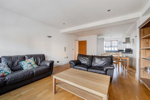 2 bedroom apartment to rent, St. James Wharf, Forbury Road, Reading, RG1
