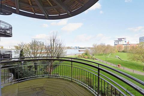 1 bedroom apartment to rent, New Atlas Wharf, Docklands ,E14