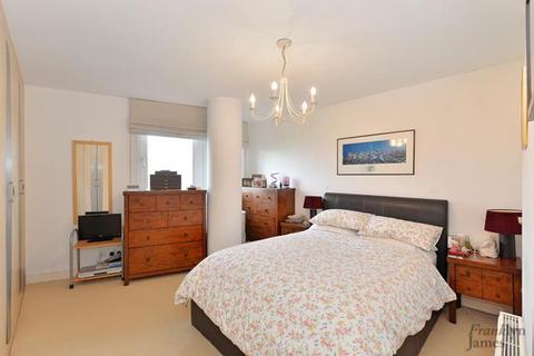 1 bedroom apartment to rent, New Atlas Wharf, Docklands ,E14