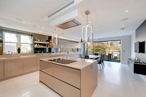 undefined, Beechwood Avenue, London, N3
