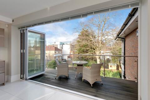undefined, Beechwood Avenue, London, N3
