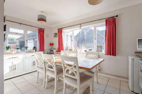 5 bedroom detached house for sale, Happisburgh Road, North Walsham