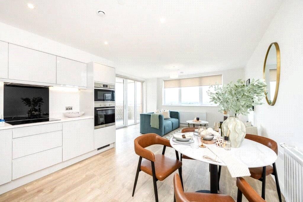 Reception/Kitchen