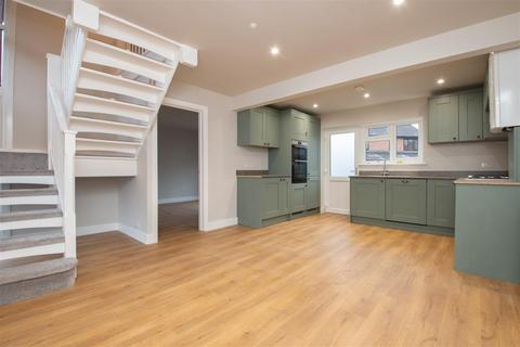 undefined, Pyxe Court, Milton Keynes MK7
