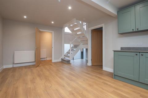 undefined, Pyxe Court, Milton Keynes MK7