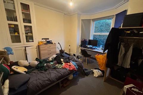 5 bedroom property to rent, Trinity Avenue, Nottingham, Nottinghamshire, NG7